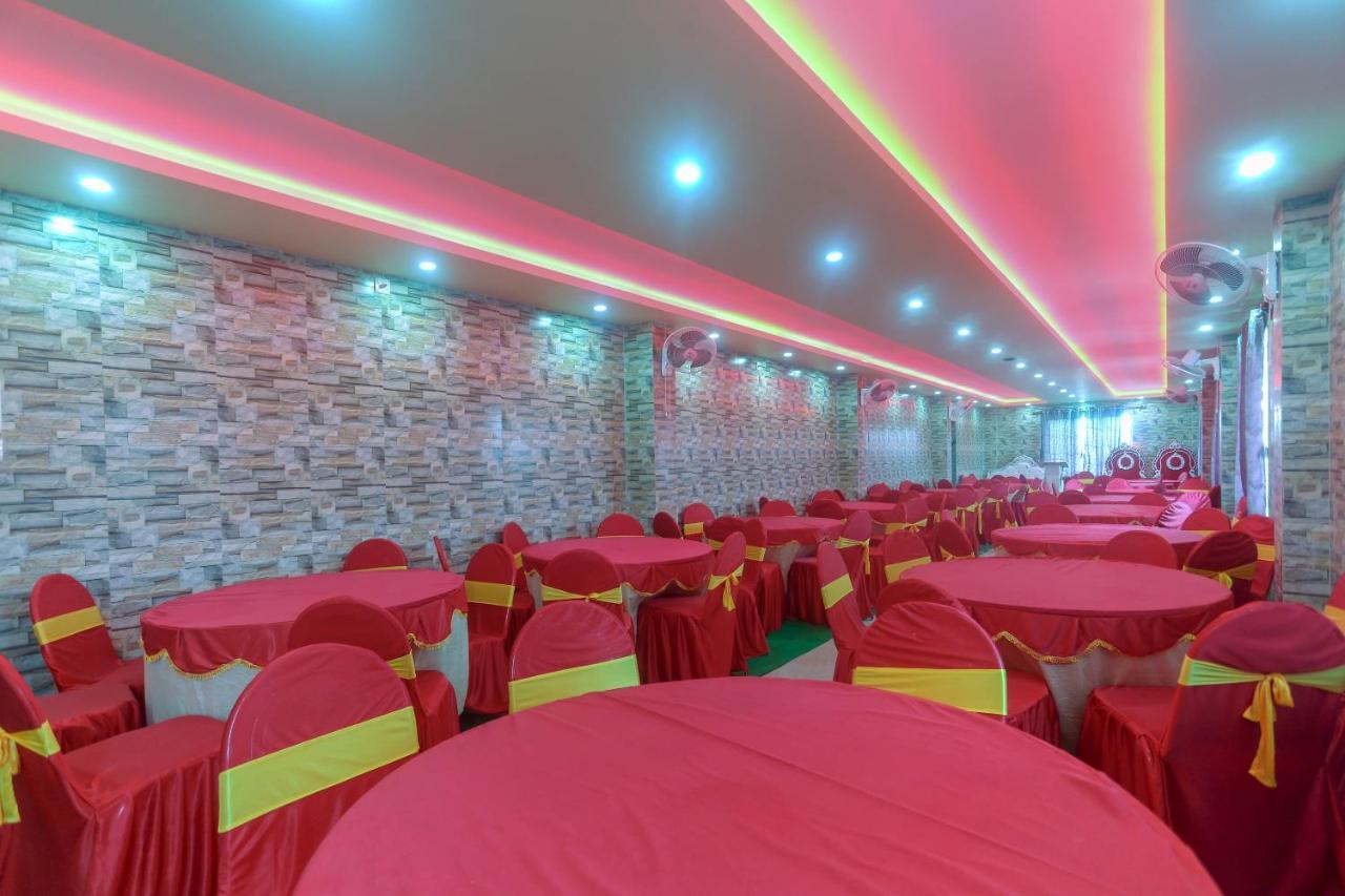 Oyo 60771 New Puri Hotel Экстерьер фото
